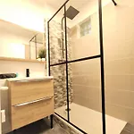 L'eglantine - Proche Centre - Free Parking - Airbus Apartment