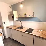 Apartment L'eglantine - Proche Centre - Free Parking - Airbus *