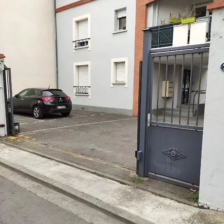 L'eglantine - Proche Centre - Free Parking - Airbus