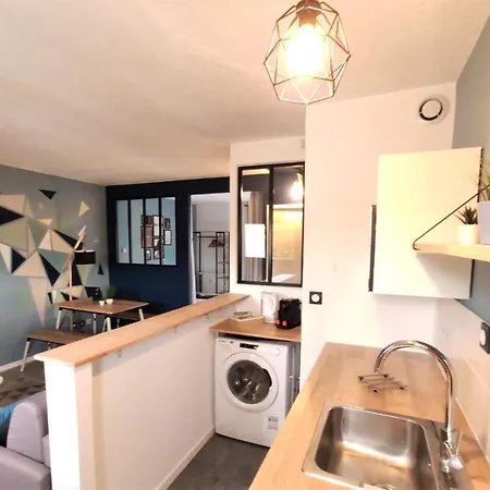 L'eglantine - Proche Centre - Free Parking - Airbus דירה